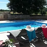 Luna With Pool * פורץ